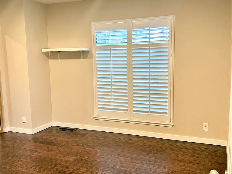 1624 San Luis Rd — Photo 10