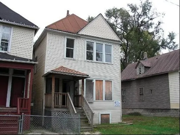 7023 S Emerald Ave, Chicago, IL 60621