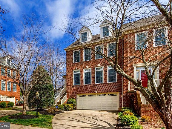 2nd image of 15811 Glacier Ct