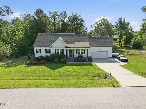 102 Golden Eagle Rdg, Zebulon, NC 27597