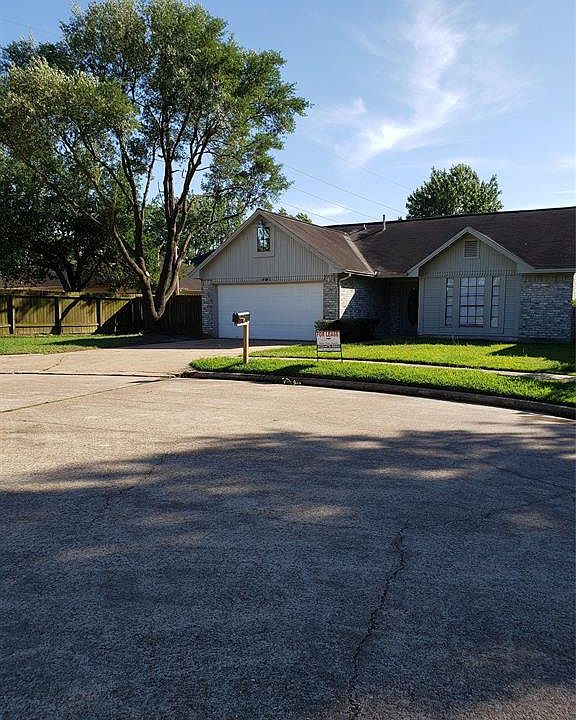 1st image of 19503 Flintside Dr
