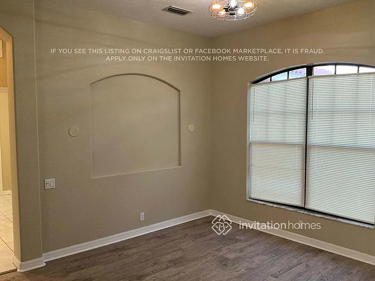 1102 Brambling Ct — Photo 8
