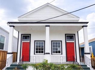 720 Soraparu St, New Orleans, LA 70130