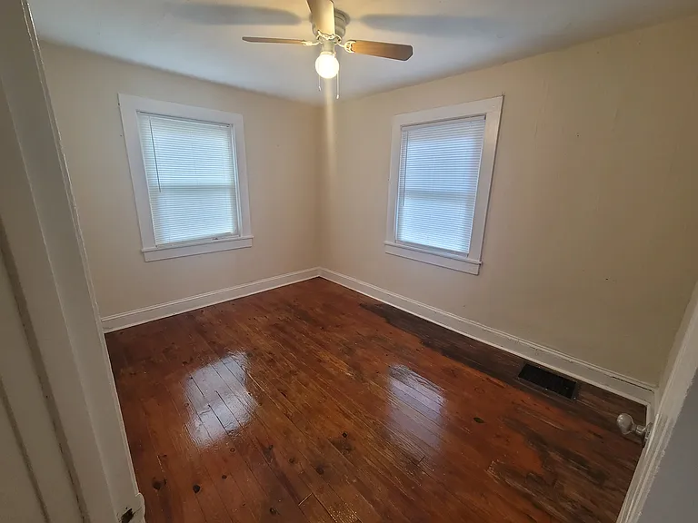 Bedroom 2 - Downstairs