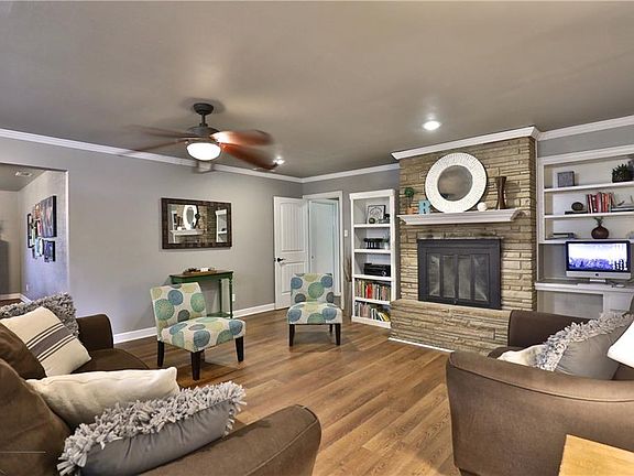 5th image of 3334 Parkcrest Dr
