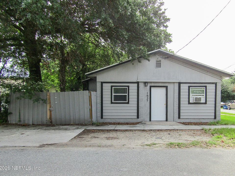 1st image of 1937 EVERGREEN Avenue