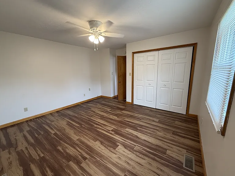 622 N Washington St — Photo 15