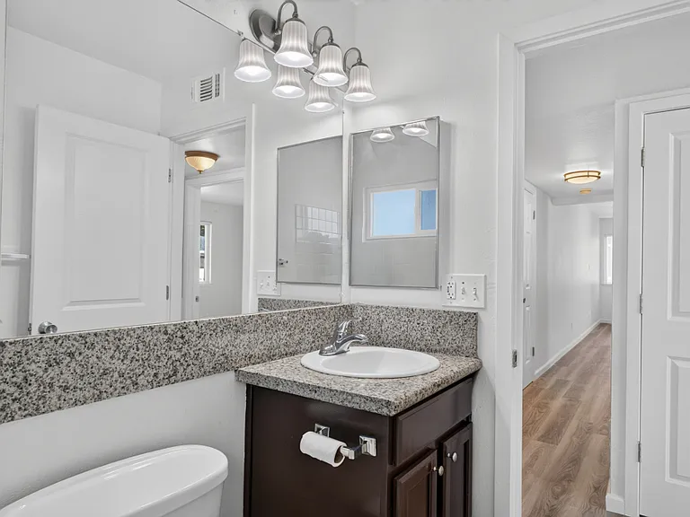 812 Carro Dr #4 — Photo 12