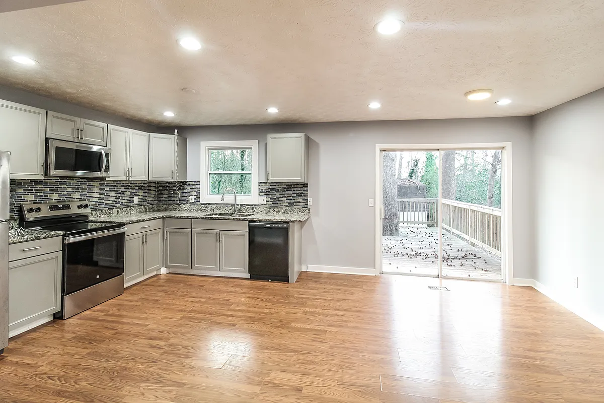 Building Photo - 7438 Mockingbird Trl
