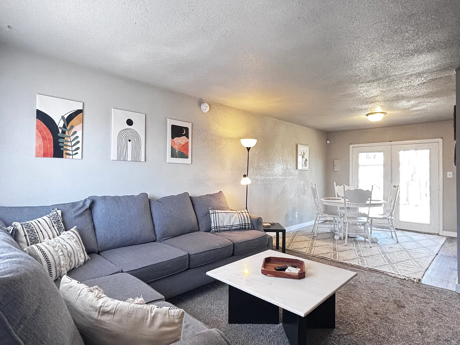 3 bed, 1875 sqft, $2,100 — Photo 1