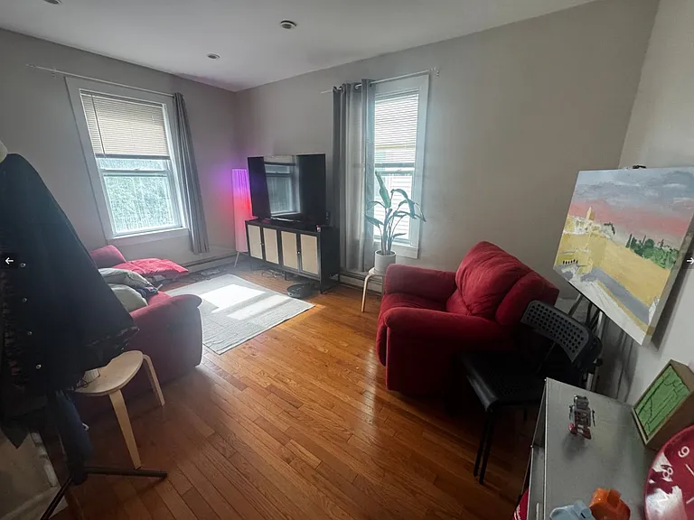 818 Parker St #1 — Photo 2