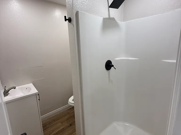 8217 Bradwell Ave — Photo 5