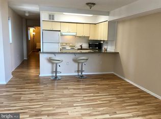 1420 Locust St APT 23H, Philadelphia, PA 19102