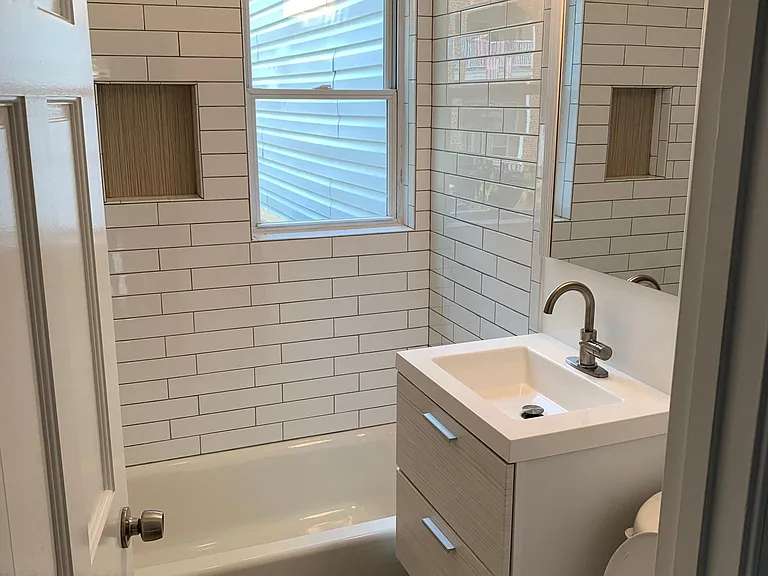 22 E Reed Ave — Photo 5