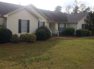 102 Phoenix Rd, Greenwood, SC 29646