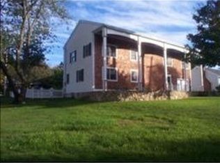 48 Acorn Rd, Hampton, NH 03842