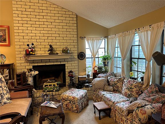 4th image of 7322 Pepper Ridge Rd