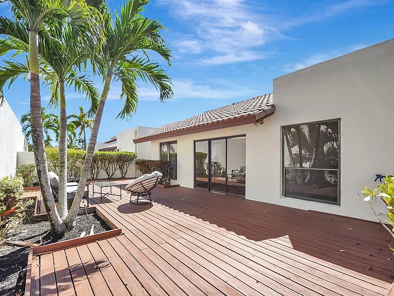 21440 Campo Allegro Dr — Photo 31