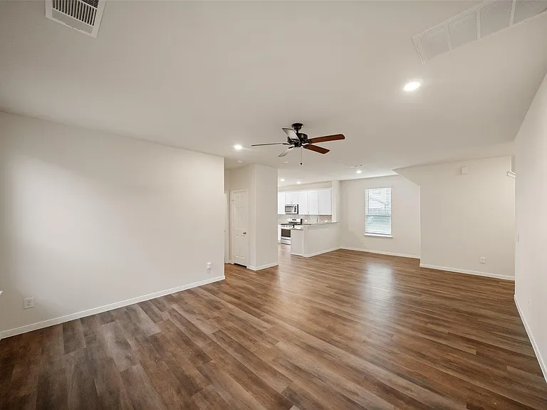 14551 Maple Field Dr — Photo 10