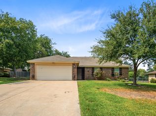 208 Pin Oak Dr, Harker Heights, TX 76548