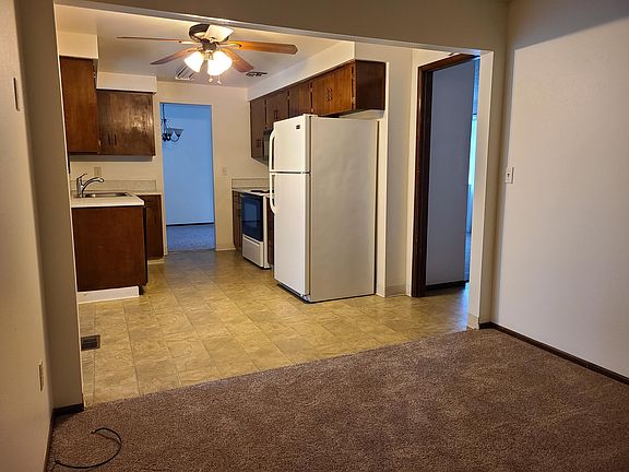 3rd image of 12206 SE Juniper Ave