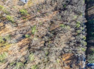 9999 Pisgah Dr #4, Cherokee, NC 28719