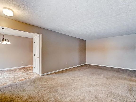 5th image of 5385 Camelot Dr APT 2