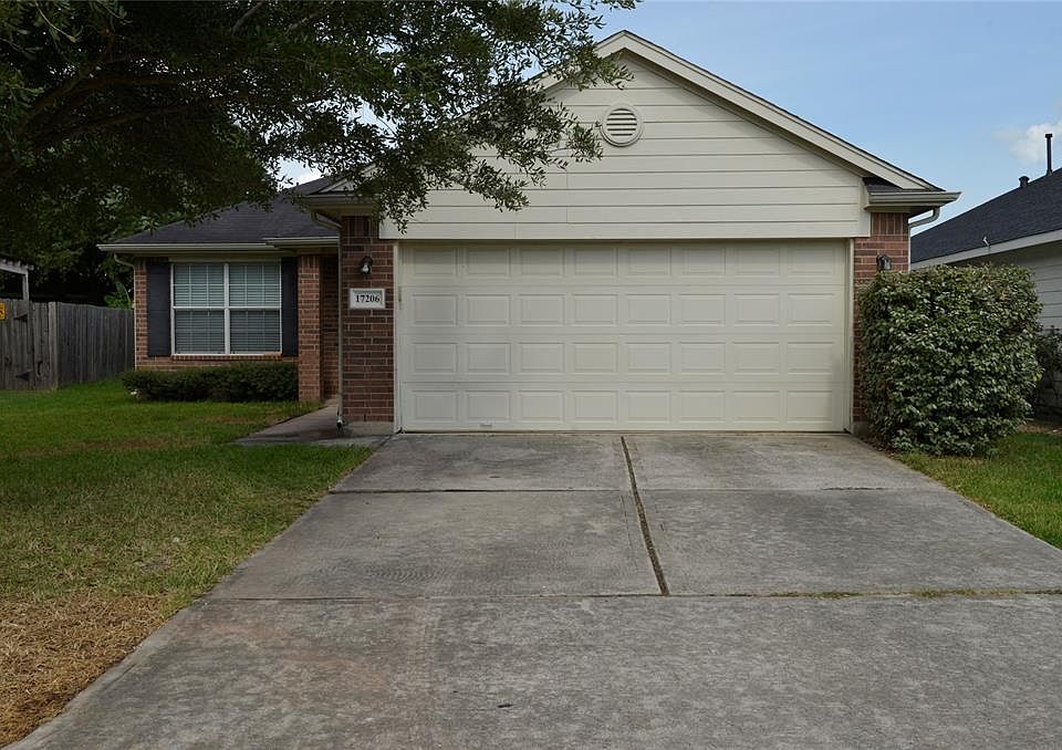 1st image of 17206 Beretta Bend Dr