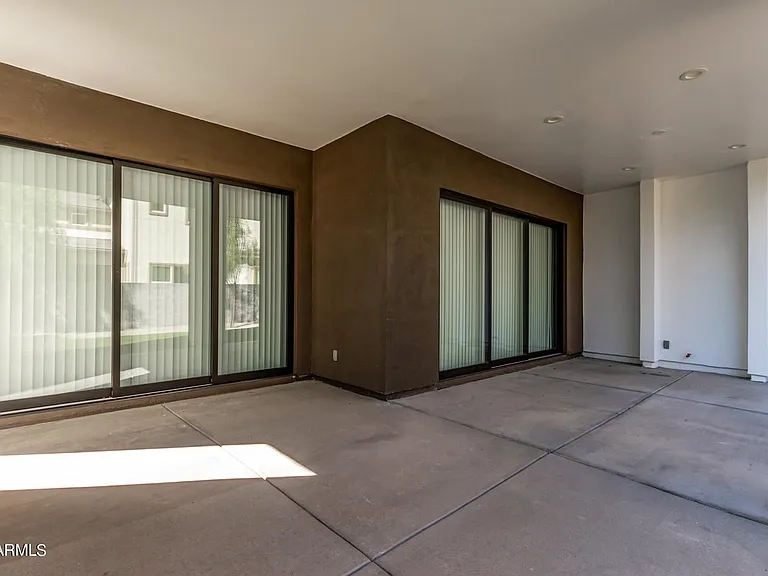 6618 N 16th St — Photo 23