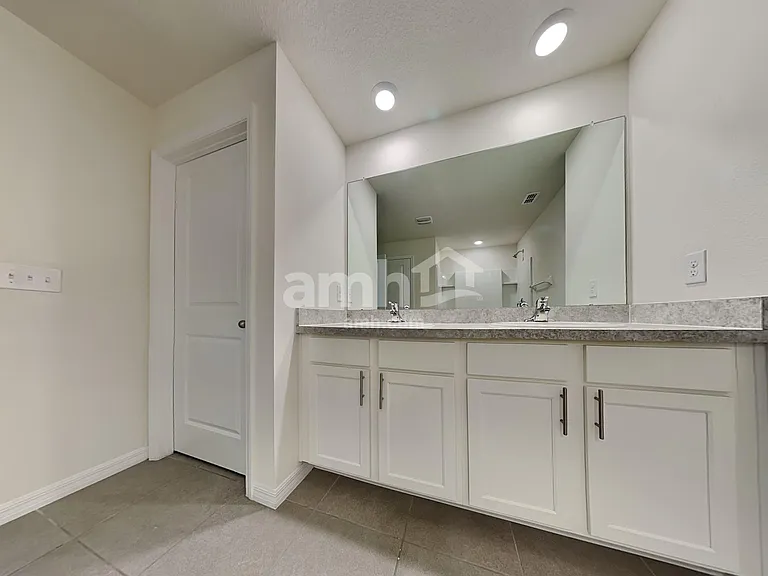10416 Flathead Dr — Photo 9