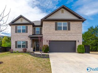 7502 Colibri Cir SE, Owens Cross Roads, AL 35763