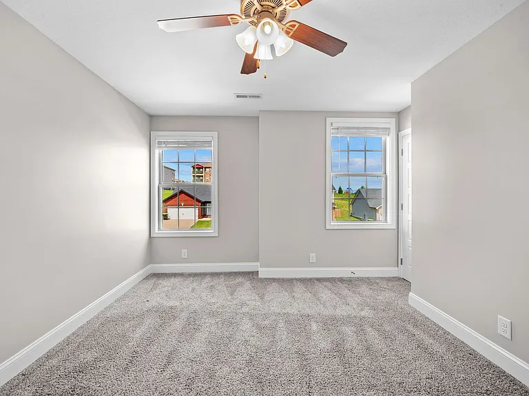 839 Lillian Grace Dr — Photo 21