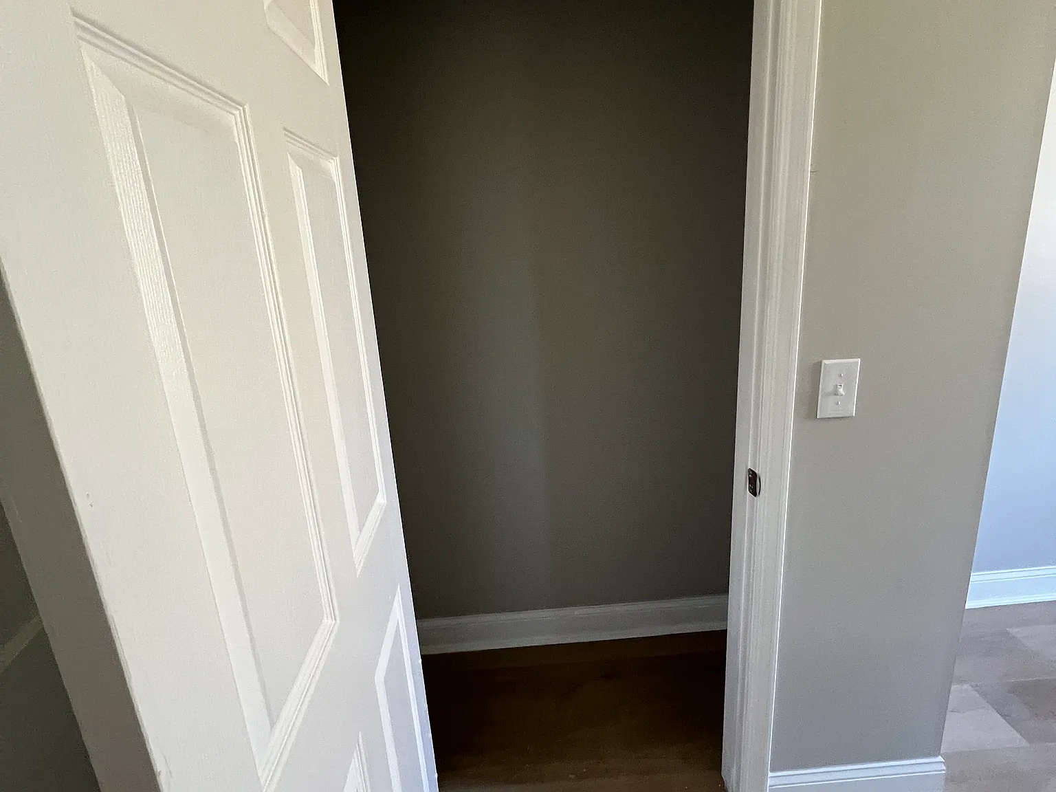 3 bed, 1400 sqft, $1,800 — Photo 3