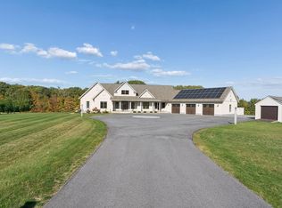 52 Green Acres Dr, Buxton, ME 04093