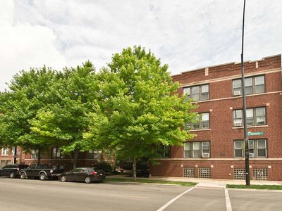 2100 W Montrose Ave APT 2N, Chicago, IL, 60618