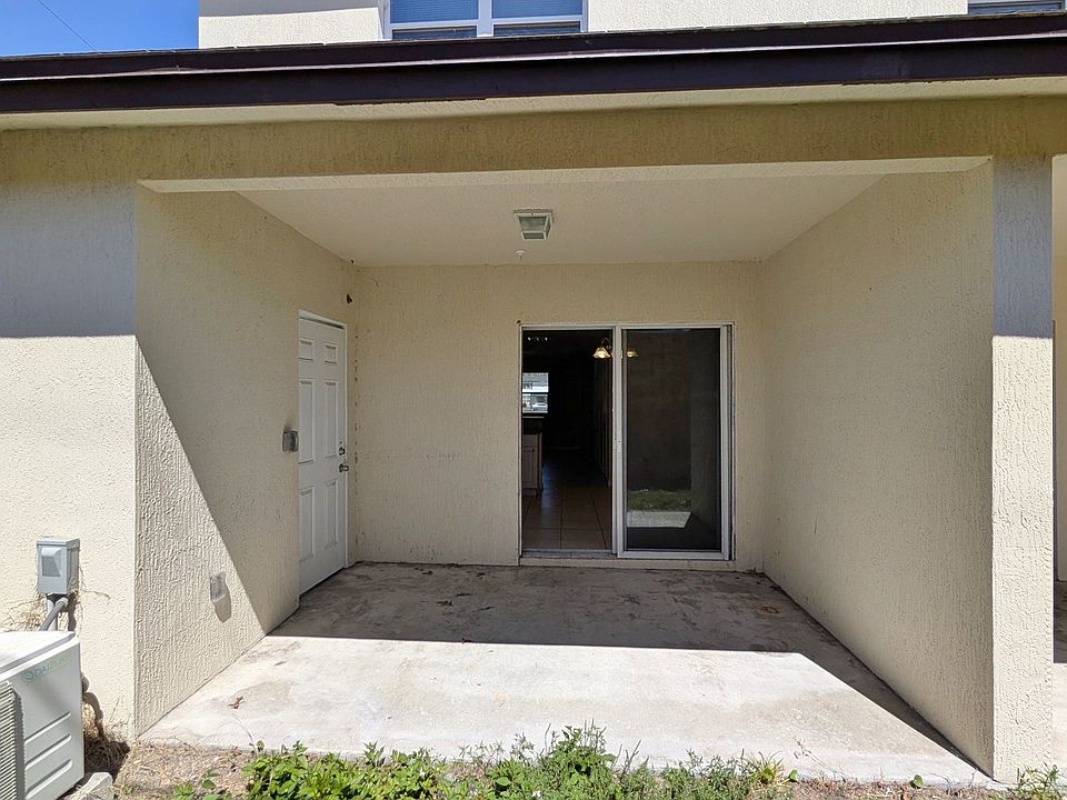 1st image of 2854 Yellow Pine Ct #3-2885