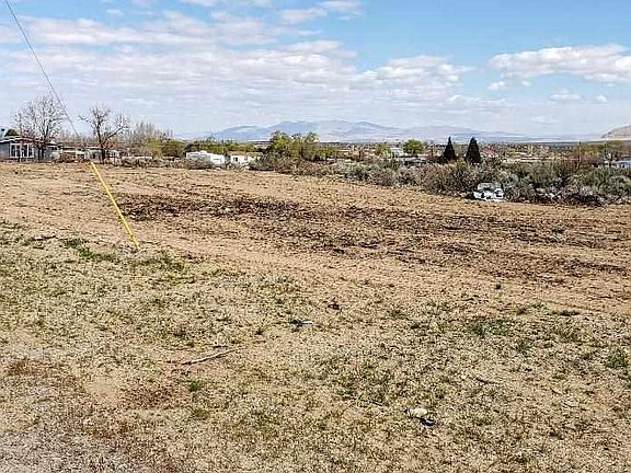 3rd image of 436-300 Laura Dr
