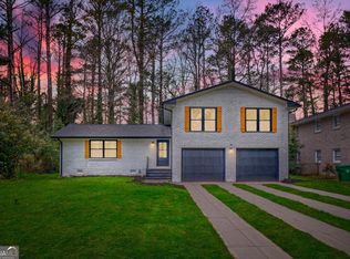 3045 Weslock Cir, Decatur, GA 30034