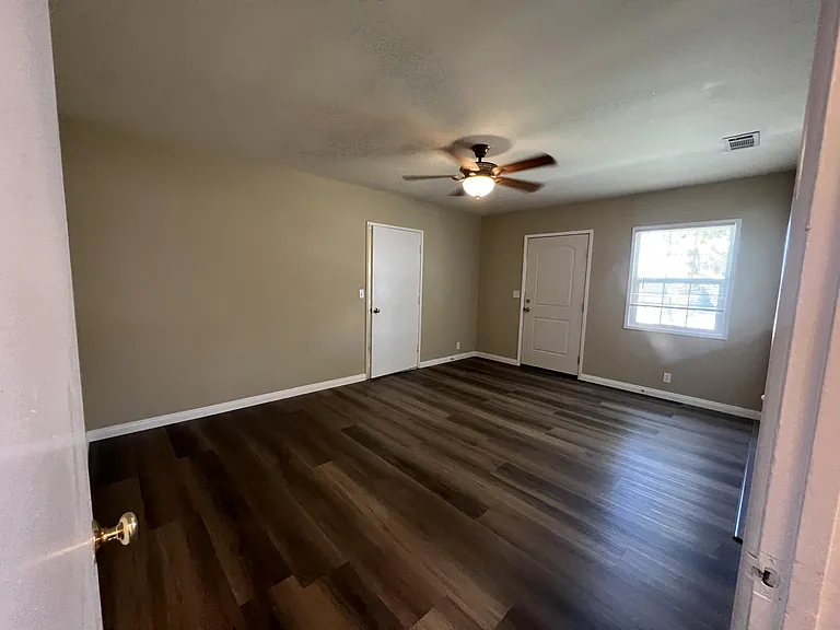8908 Birchleaf Ave — Photo 13