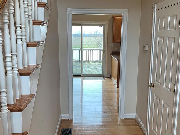 5th image of 4025 Beaumont Est