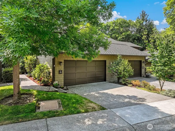 11911 Stendall Drive N, Seattle, WA 98133