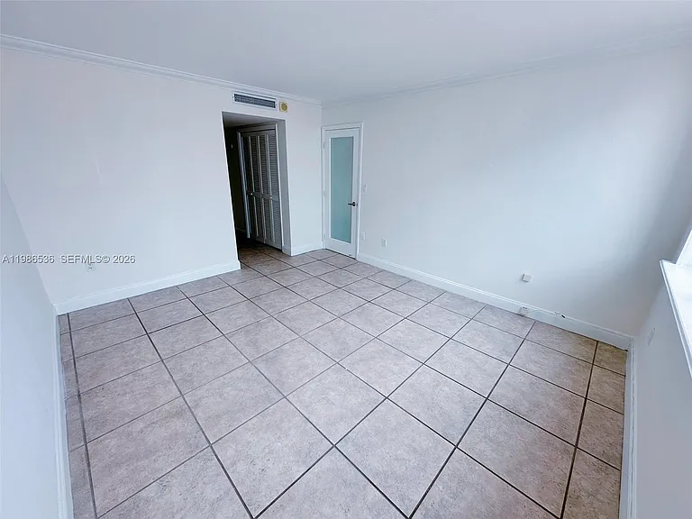 1345 Lincoln Rd #402 — Photo 11