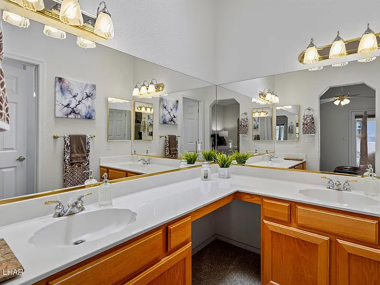 2960 War Eagle Dr — Photo 22