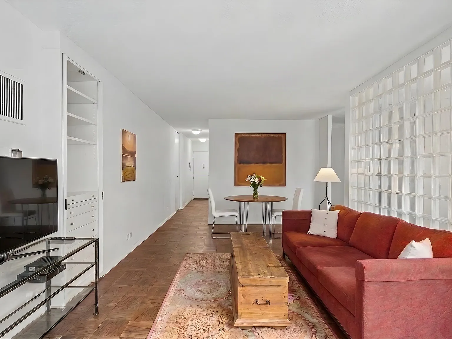 44 West 62nd Street — Photo 2