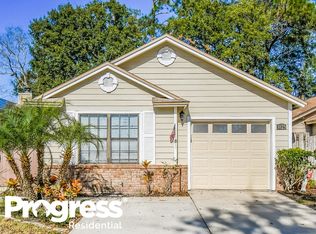 3825 Millpoint Dr, Jacksonville, FL 32257