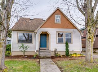 2710 SE 52nd Ave, Portland, OR 97206