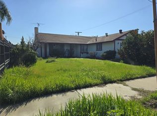 7740 Ampere Ave, North Hollywood, CA 91605