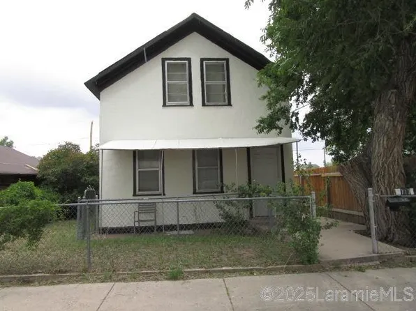717 Spruce St, Laramie, WY 82072