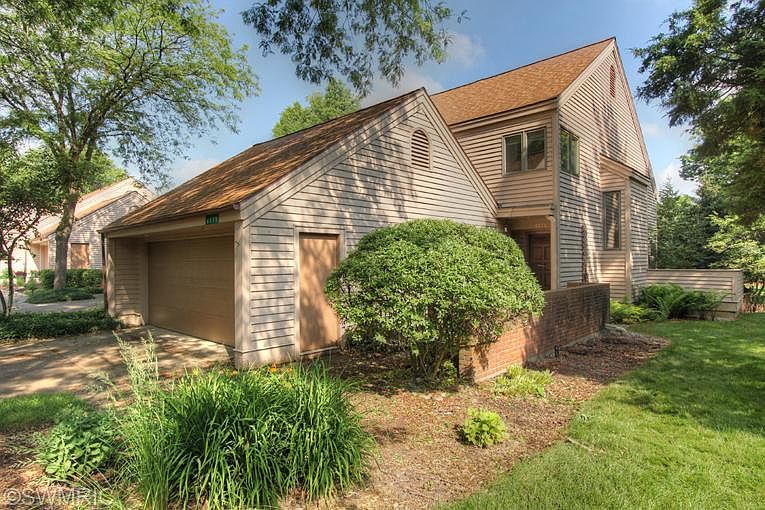 1st image of 6579 Glaston Ct SE