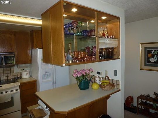 2nd image of 2506 SE Baypoint Dr Unit 43U